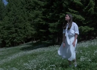 Phenomena, il classico di Dario Argento, diventa una Serie Tv