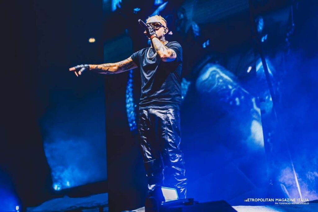 Lazza live Palazzo Dello Sport Roma - Ph © Tommaso Notarangelo