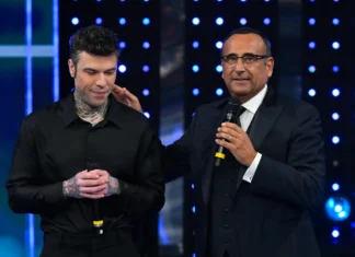 Carlo Conti annuncia che Fedez canterà una versione edulcorata di Bella stronza