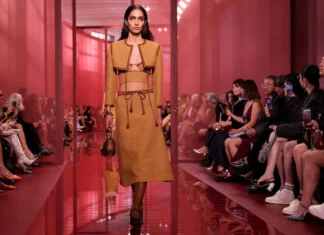 Tutti i numeri della Milano Fashion Week 2025/2026 (che presenta la collezione Autunno-Inverno)