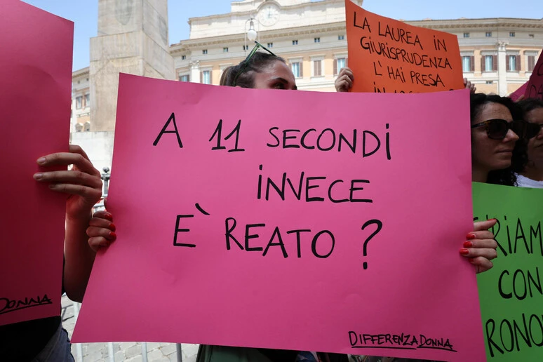 Bidello condannato 