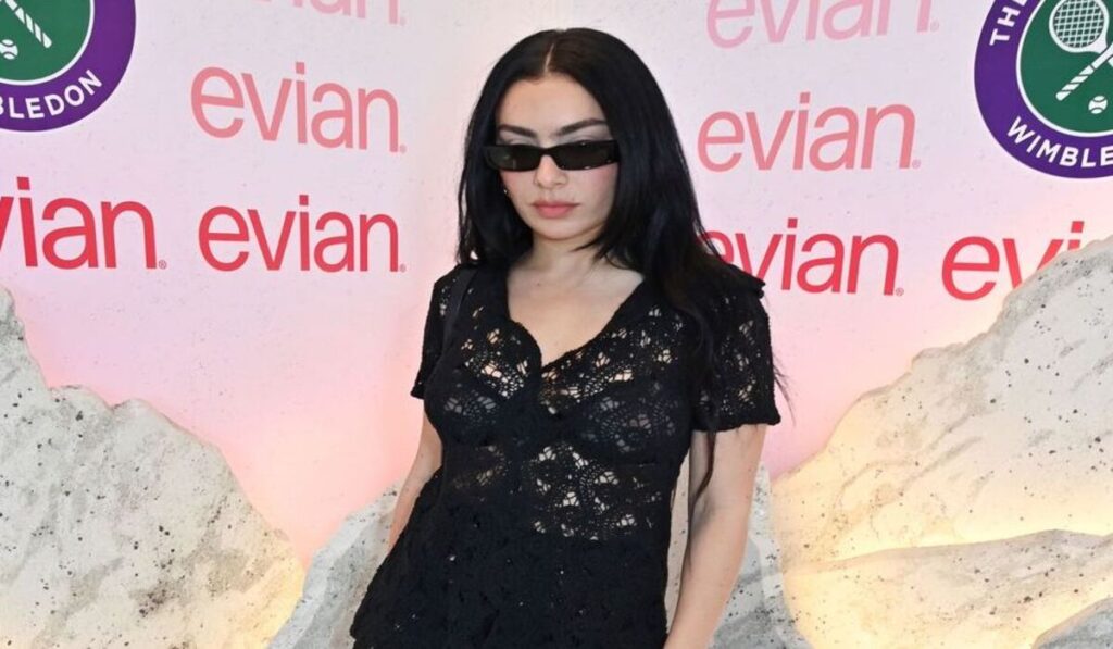 Charli XCX - Photo Credits: Dave Benett