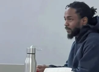 Sul web appaiono foto del rapper Kendrick Lamar all’Università della California Kendrick Lamar, le foto all'Università della California