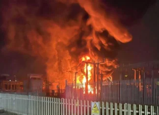 Incendio nei pressi dell’aeroporto di Heathrow: voli cancellati e blackout vicino Londra