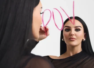 Mikayla Nogueira lancia il suo brand makeup Point of View: ecco tutto quello che sappiamo