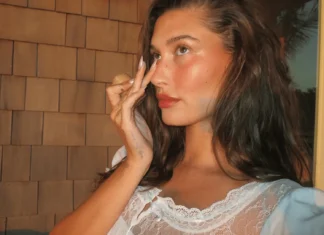 Si, sta tornando il sunkissed makeup (ma con nuove tecniche)