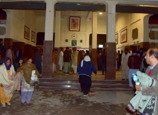 Pakistan, un gruppo di separatisti ha sequestrato un treno sul quale viaggiavano quattrocento persone