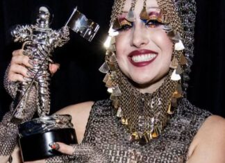 Il medieval fashion trend ha conquistato tutti: perché l’escapism è il cuore del 2025