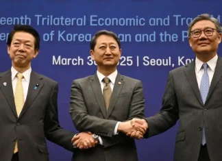 Cina, Giappone e Corea del Sud reagiscono ai dazi di Trump
