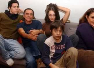 Chi sono i quattro figli di Roberto Vecchioni, dal dolore per la morte del figlio Arrigo, il coming out di Francesca, alla malattia di Edoardo