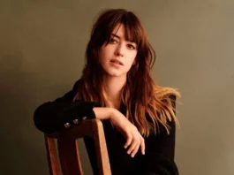 Daisy Edgar-Jones afferma che i suoi colleghi uomini non si sono mai arrabbiati perché lei fosse la protagonista nei progetti insieme