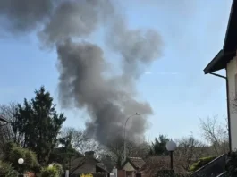 A Lainate esplosione nella fabbrica Perfetti: incendio devasta la struttura