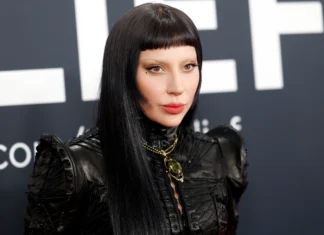 Addio jellyfish cut? Lady Gaga anticipa la nuova era del bob Classifica Radio, Lady Gaga è al primo posto