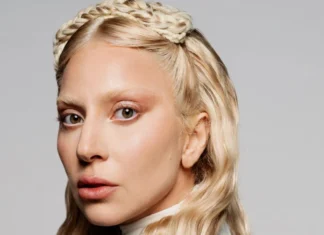 Lady Gaga ha realizzato la cover della sigla di un programma per bambini a lei molto caro Mayhem di Lady Gaga arriva in vetta alla Billboard 200