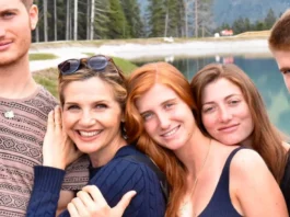 Chi sono i quattro figli di Lorella Cuccarini e cosa fanno nella vita?