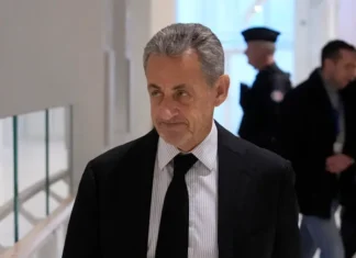 Chiesti 7 anni di carcere per Nicolas Sarkozy e 300mila euro di multa