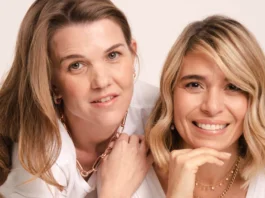 Summer mode e i suoi gioielli solidali: la storia di un brand tutto al femminile che pensa alle pazienti oncologiche