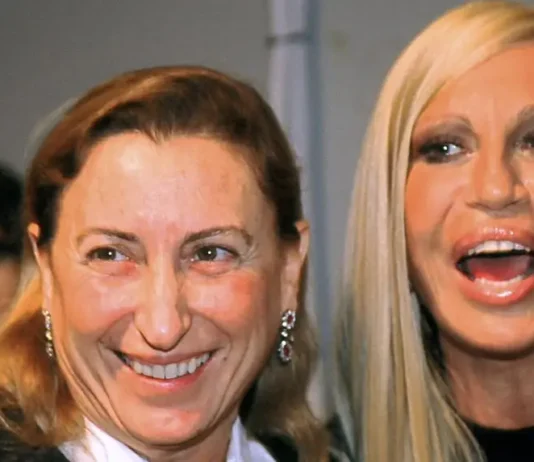 Prada ha acquisito Versace per 1,25 miliardi di euro
