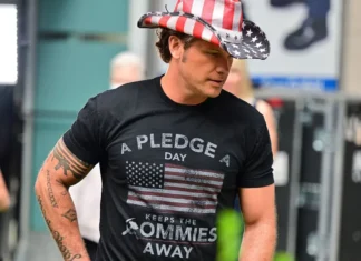 Nuovo scandalo per Pete Hegseth, scoperta una seconda chat di informazioni militari sensibili con moglie e fratello