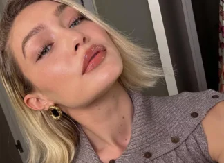 Gigi Hadid lancia il suo hack blush hazy (ed è perfetto per la primavera)