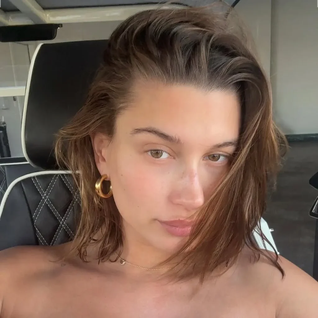 Hailey Bieber