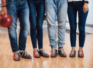 Bowling mania: le nuove sale hi-tech nei centri commerciali d’Italia