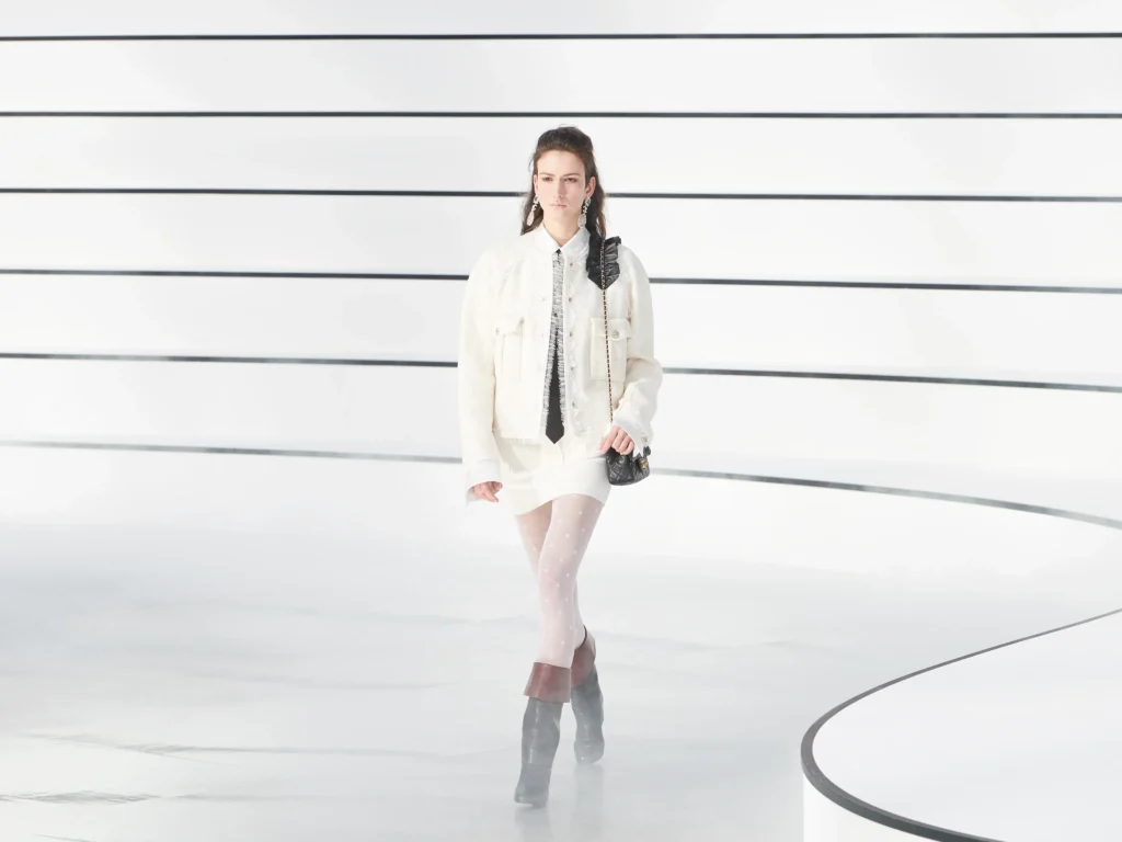 Lusso - Photo Credits elle.com