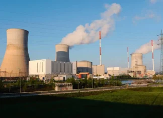 Il parlamento del Belgio ha scelto di continuare a tenere aperte le sue centrali nucleari