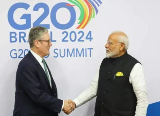 Regno Unito e India hanno firmato un importante accordo commerciale (e, in qualche modo, c’entra Trump)