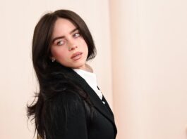 Billie Eilish invoca il controllo delle armi dopo le sparatorie negli Stati Uniti e in Australia American Music Awards 2025: 7 premi per Billie Eilish
