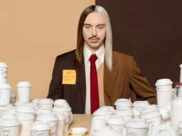 Chi è Tommy Cash, il cantante dell’Estonia all’Eurovision 2025 con “Espresso Macchiato”