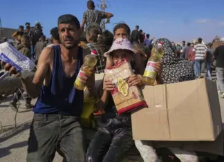 Gaza, spari e caos durante la distribuzione degli aiuti
