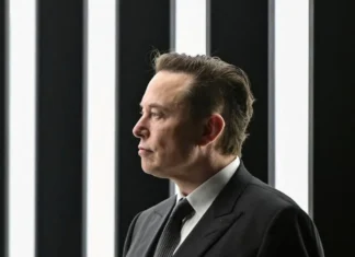 Musk fuori da Tesla? Lo scoop del Wall Street Journal e la smentita