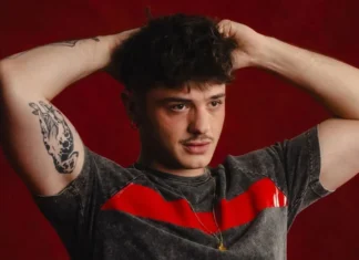 Classifica Album 1-7 agosto, Olly riconquista la vetta con “Tutta Vita” Certificazioni: tre dischi di platino per Olly