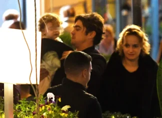Chi è Angharad Wood, l’ex compagna di Riccardo Scamarcio e mamma di sua figlia Emily