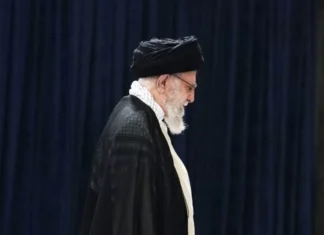Cosa potrebbe succedere in Iran se Khamenei venisse ucciso: il caos