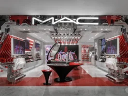 MAC Cosmetics apre in Cina una boutique sensoriale ispirata a un pianoforte: il make-up diventa musica