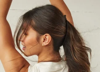 Raccolto elegante e pratico? Ci pensa la banana clip, la protagonista di Tik Tok