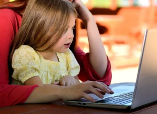 Corsi per insegnanti della scuola dell’infanzia: idee, strumenti e formazione digitale