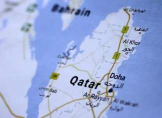 Missili dell’Iran verso il Qatar, chiuso lo spazio aereo a Doha