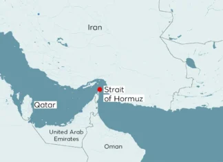 L’Iran minaccia di chiudere lo stretto di Hormuz, costi in salita per benzina, gas e luce