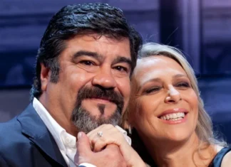 Francesco Pannofino, chi sono la moglie Emanuela Rossi e il figlio Andrea: “Ci siamo lasciati, ritrovati e sposati”