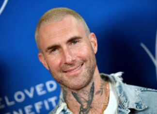 Maroon 5, “Love Is Like” è il nuovo album: annunciata la data di pubblicazione Maroon 5 svelano cover e titolo del nuovo album: da ottobre al via il tour