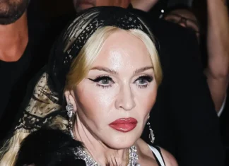 Le parole di un attore di Broadway su Madonna: “La celebrity più spaventosa” Madonna criticata da un attore di Broadway