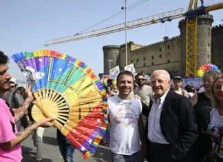 Sponsorizzazioni, Israele e Pride: la comunità queer napoletana si divide, ma si alza la voce di Arrevutamm