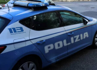 Roma, poliziotti rubano quasi 36 mila euro durante una perquisizione in un’abitazione a Mostacciano: Arrestati