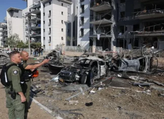 Beer Sheva devastata da un missile dell’Iran