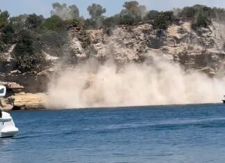 Terremoto di 4.6 ai Campi Flegrei (Napoli), cede un costone a Bacoli