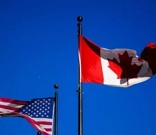 Trump annuncia: «Dal primo agosto dazi del 35% al Canada»