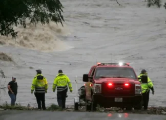 Sale ad almeno cento il numero dei morti in Texas